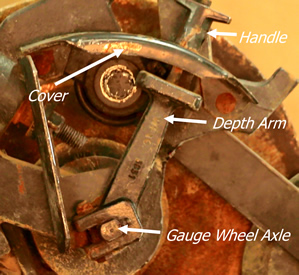 Depth adjust axle, spindles with triple lip seals and depth adjust arm for John Deere 60 and 90 Series